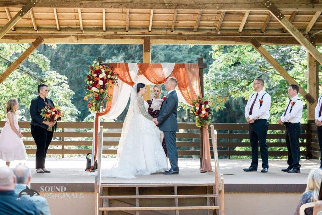 Horning's Hideout Wedding // Serena + Dominic -