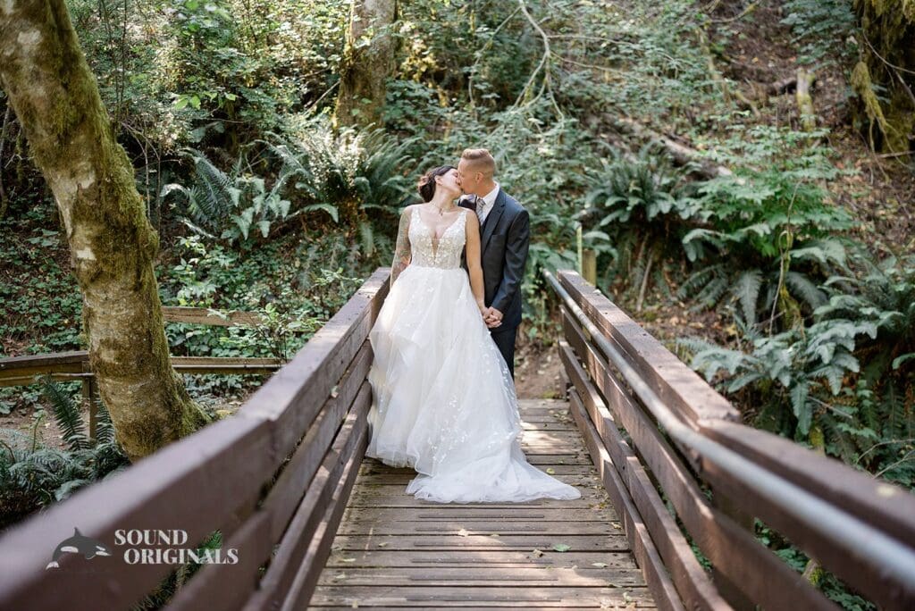 Horning's Hideout Wedding // Serena + Dominic -