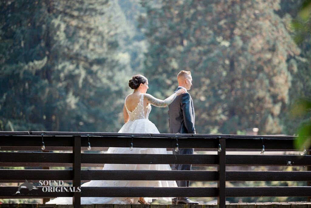 Horning's Hideout Wedding // Serena + Dominic -