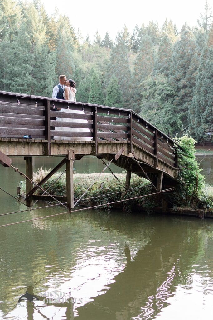 Horning's Hideout Wedding // Serena + Dominic -