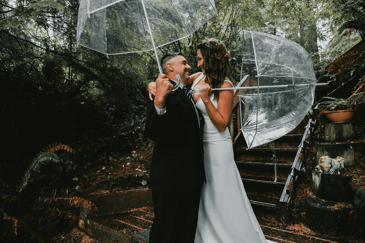 Oregon Coast Wedding Video // Anna & Thomas -