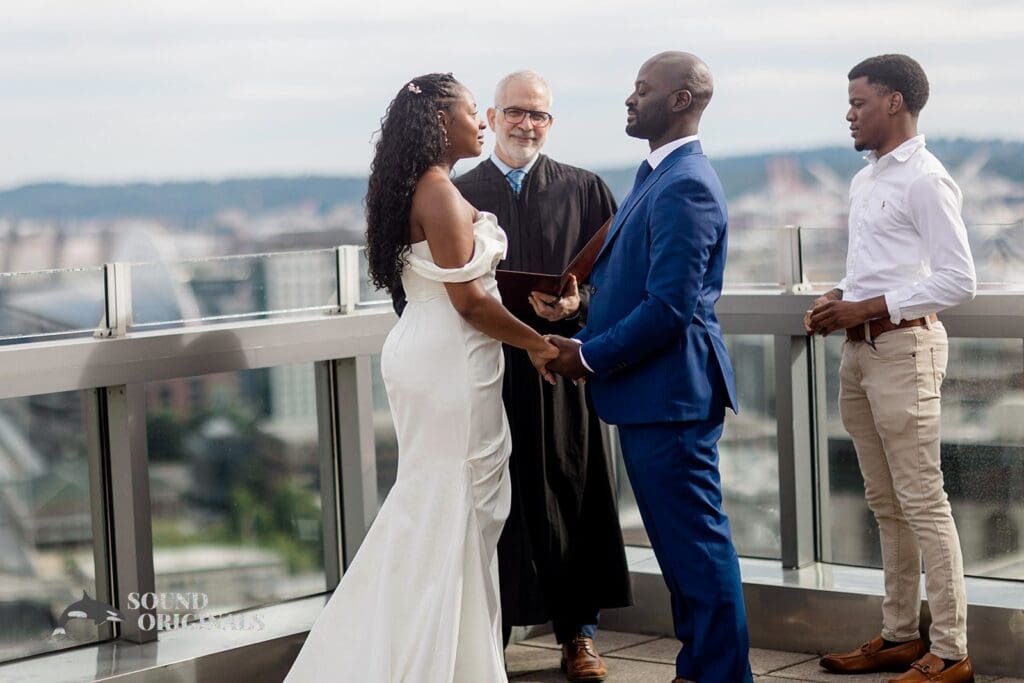 Seattle Municipal Courthouse Wedding // Najee + Bridget -