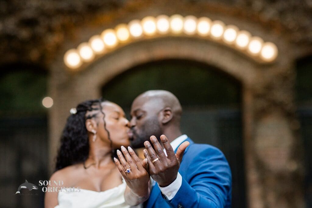 Seattle Municipal Courthouse Wedding // Najee + Bridget -