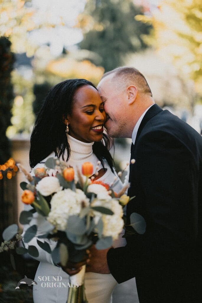 Seattle Municipal Courthouse Wedding // Warindi + Benjamin -