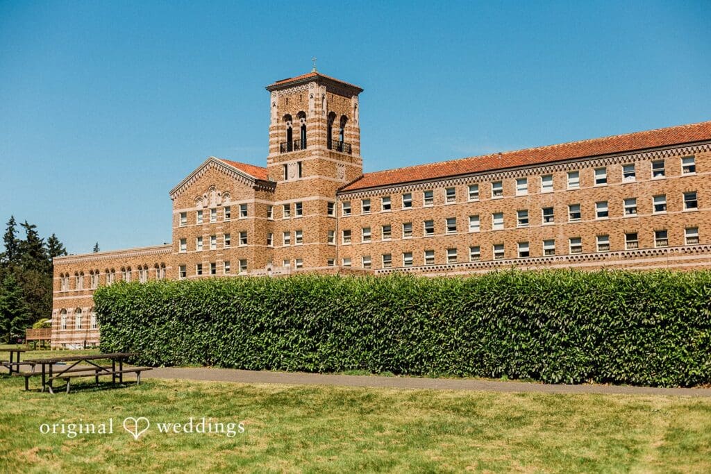 The Lodge at St. Edward State Park Wedding -