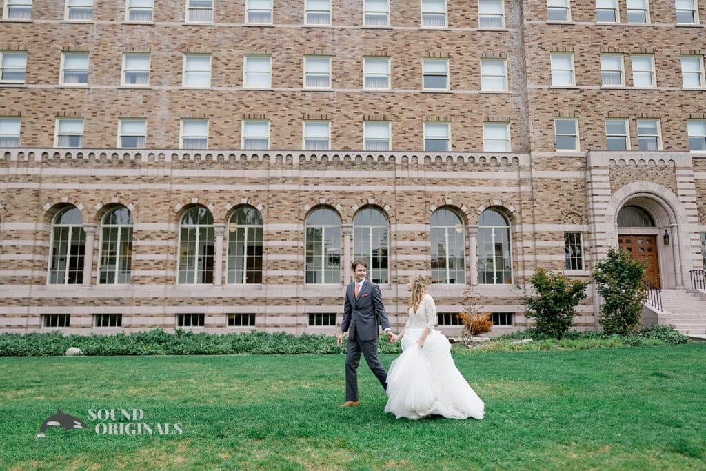 Jessica + Nick The Lodge at St. Edward State Park Wedding // Jessica + Nick -