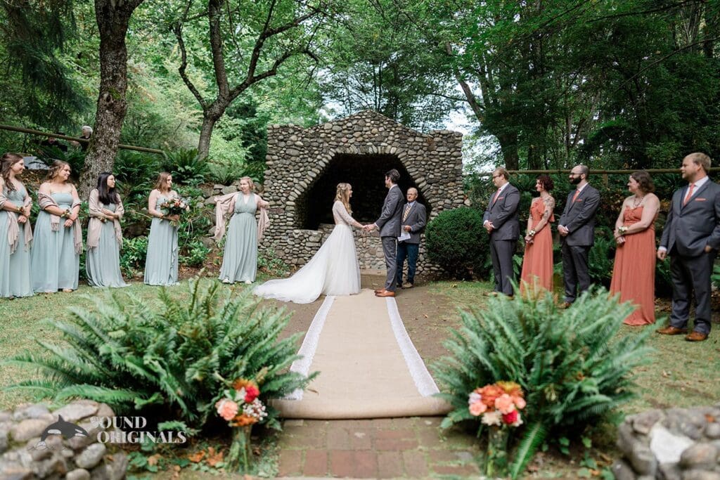 Jessica + Nick The Lodge at St. Edward State Park Wedding // Jessica + Nick -