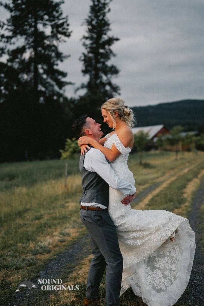 Tin Roof Barn Wedding // Cole + Samantha -