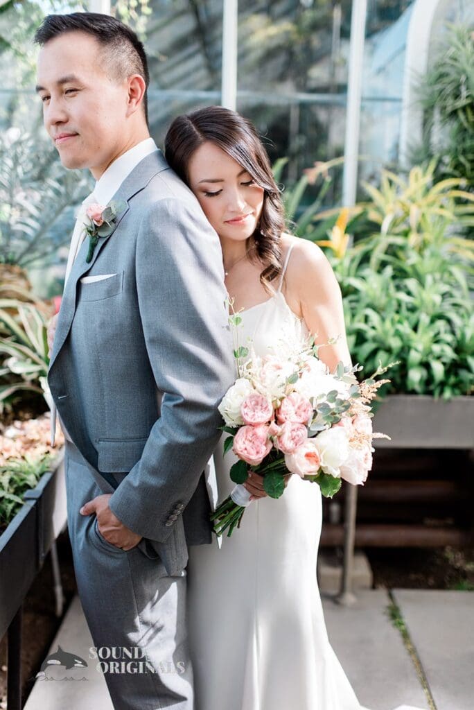Volunteer Park Conservatory Wedding // Amy + Greg -