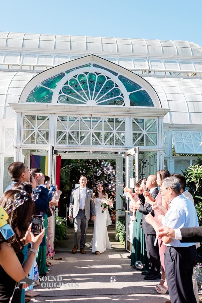 Volunteer Park Conservatory Wedding // Amy + Greg -