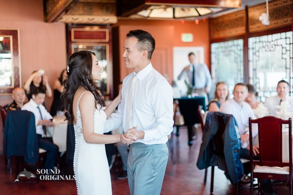 Volunteer Park Conservatory Wedding // Amy + Greg -