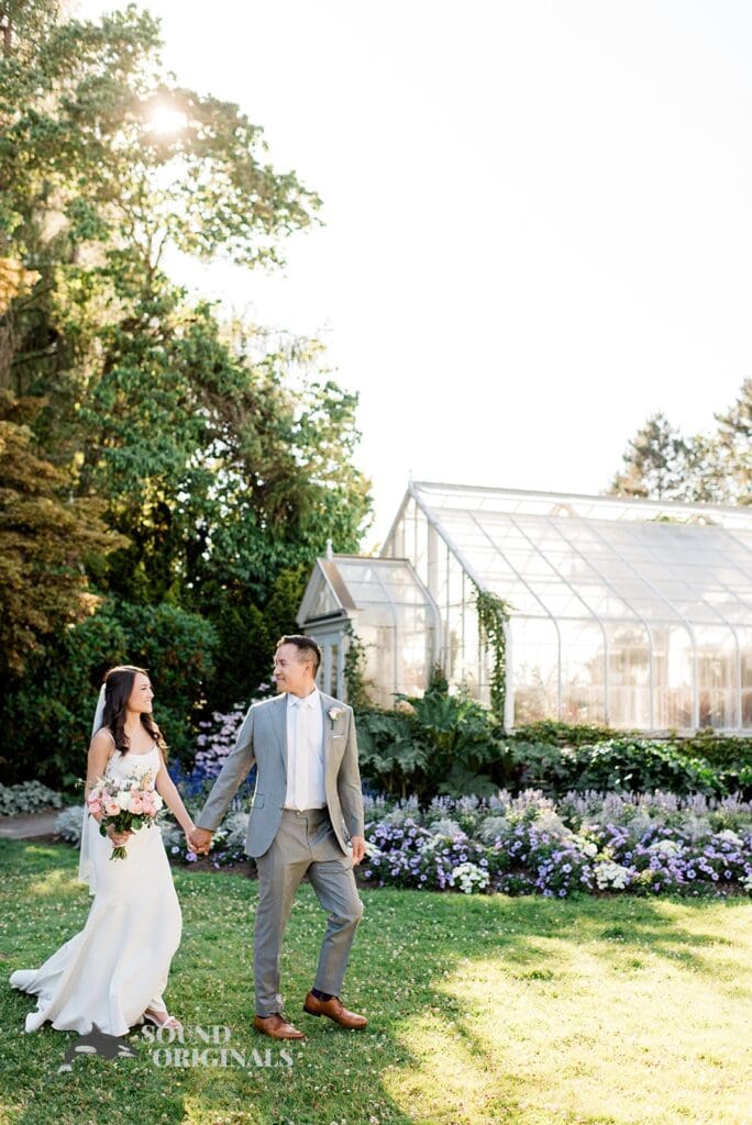 Volunteer Park Conservatory Wedding // Amy + Greg -