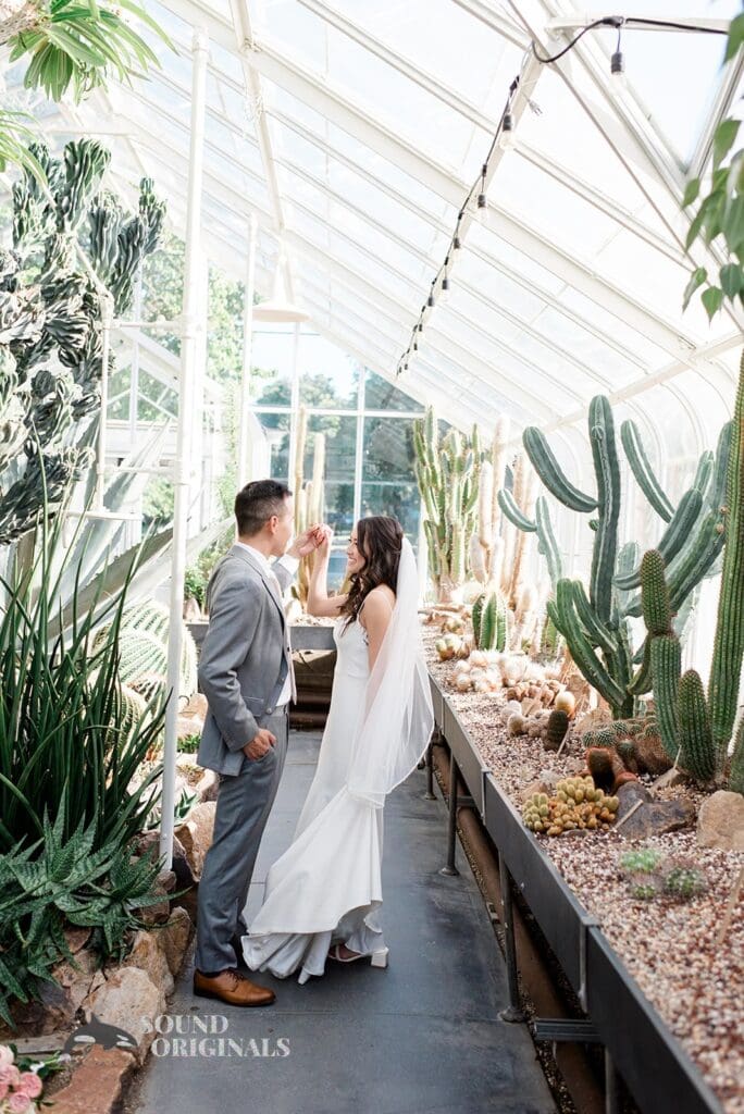 Volunteer Park Conservatory Wedding // Amy + Greg -