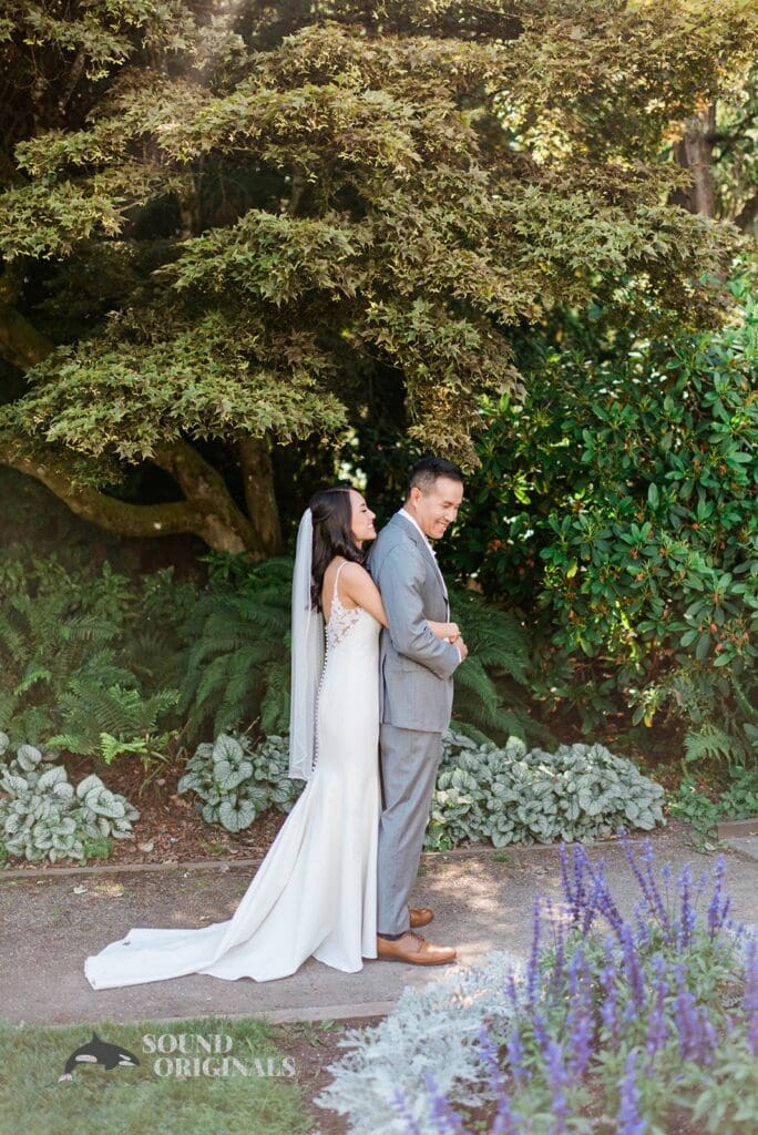 Volunteer Park Conservatory Wedding // Amy + Greg -