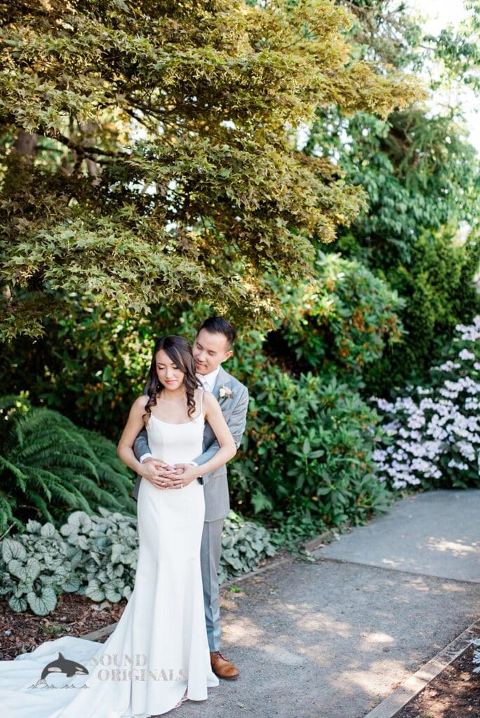 Volunteer Park Conservatory Wedding // Amy + Greg -