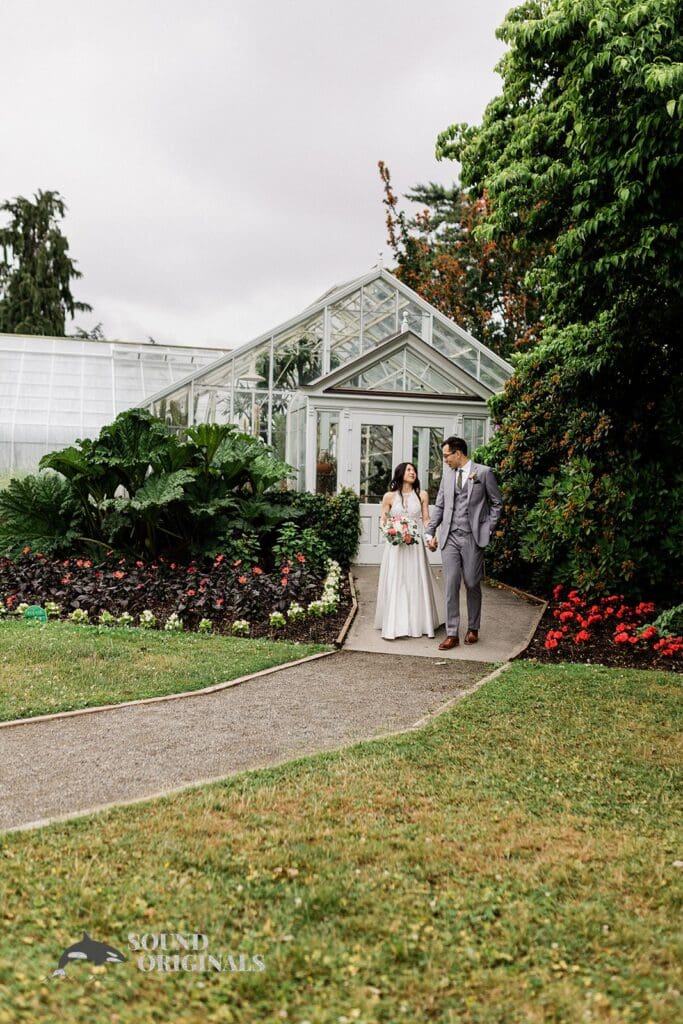 Volunteer Park Conservatory Wedding // Trironk + Erika -