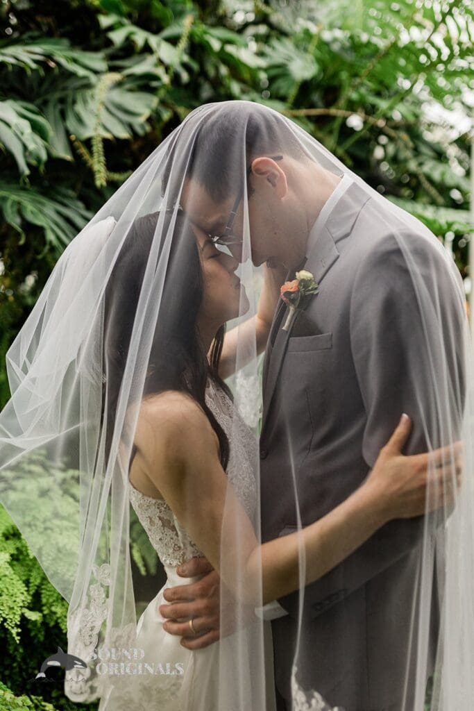 Volunteer Park Conservatory Wedding // Trironk + Erika -