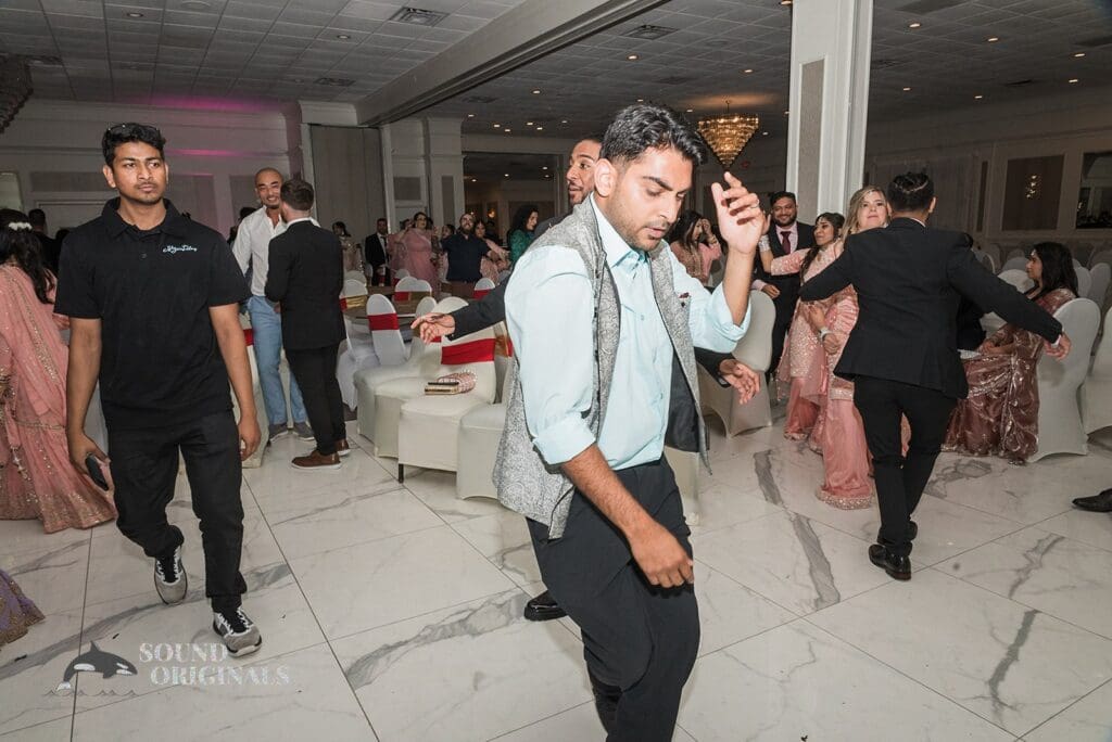 Shelly & Mashrufatul -