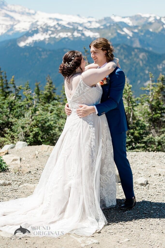 Crystal Mountain Resort Wedding // Hanna + Marcus -