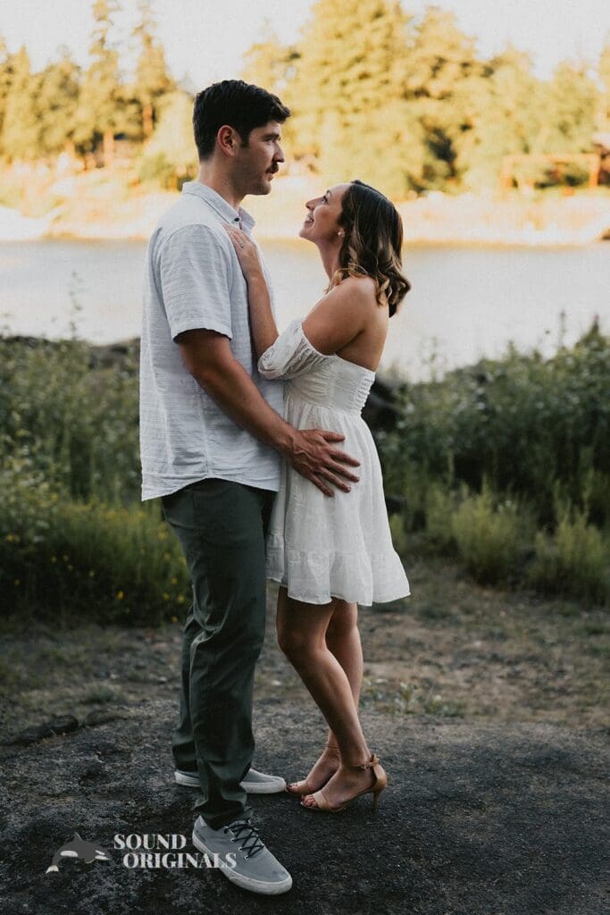 Katie + Ryan George Rogers Park Engagement // Katie + Ryan -