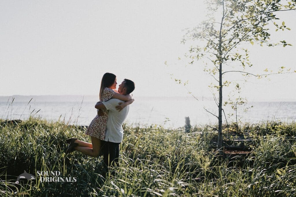 Seahurst Beach Engagement // Claire + Michael -
