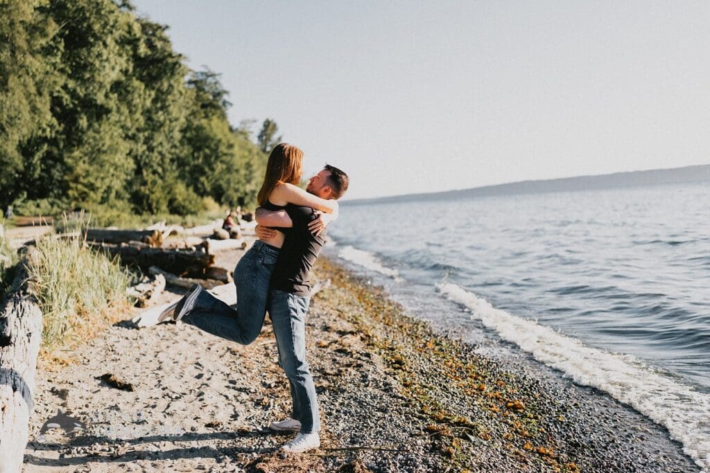 Seahurst Beach Engagement // Claire + Michael -