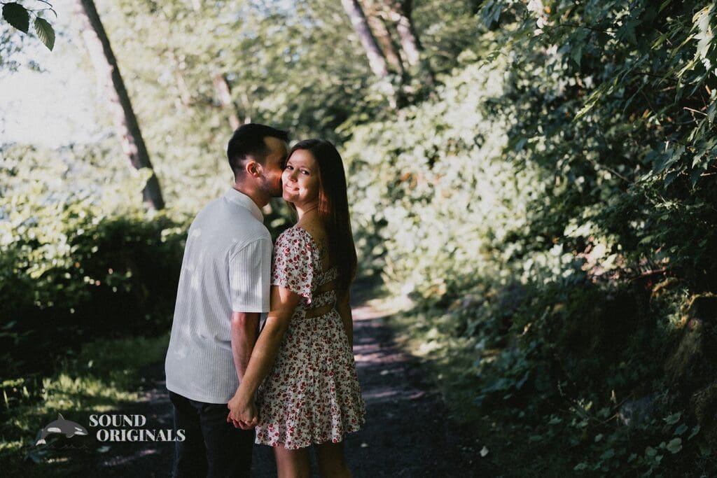Seahurst Beach Engagement // Claire + Michael -