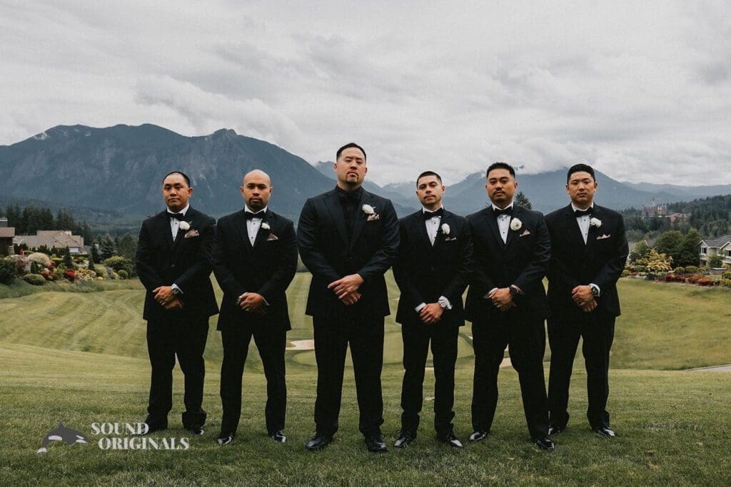 Shari + Jonathan The Club at Snoqualmie Ridge Wedding // Shari + Jonathan -