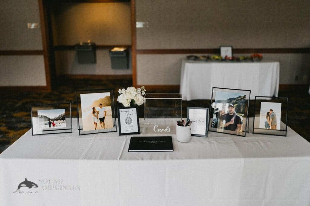 Shari + Jonathan The Club at Snoqualmie Ridge Wedding // Shari + Jonathan -