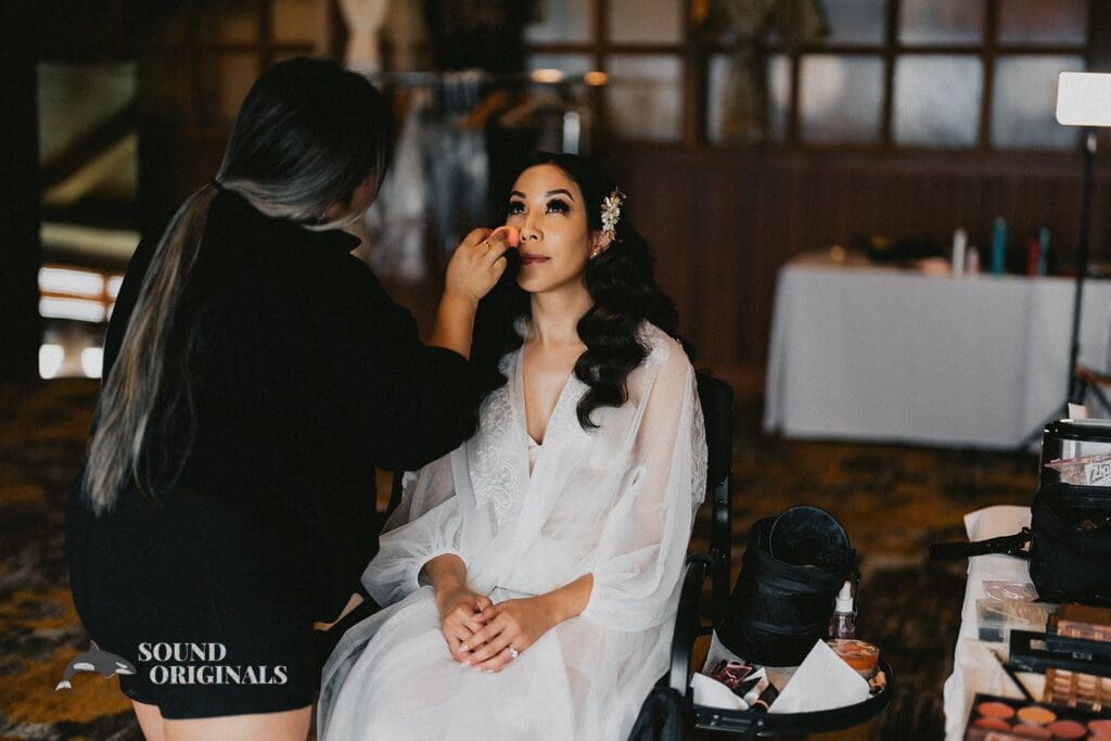 Shari + Jonathan The Club at Snoqualmie Ridge Wedding // Shari + Jonathan -