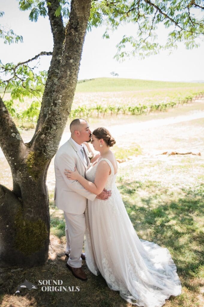 Eola Hills Wine Cellars Wedding // Aaron + Brianna -