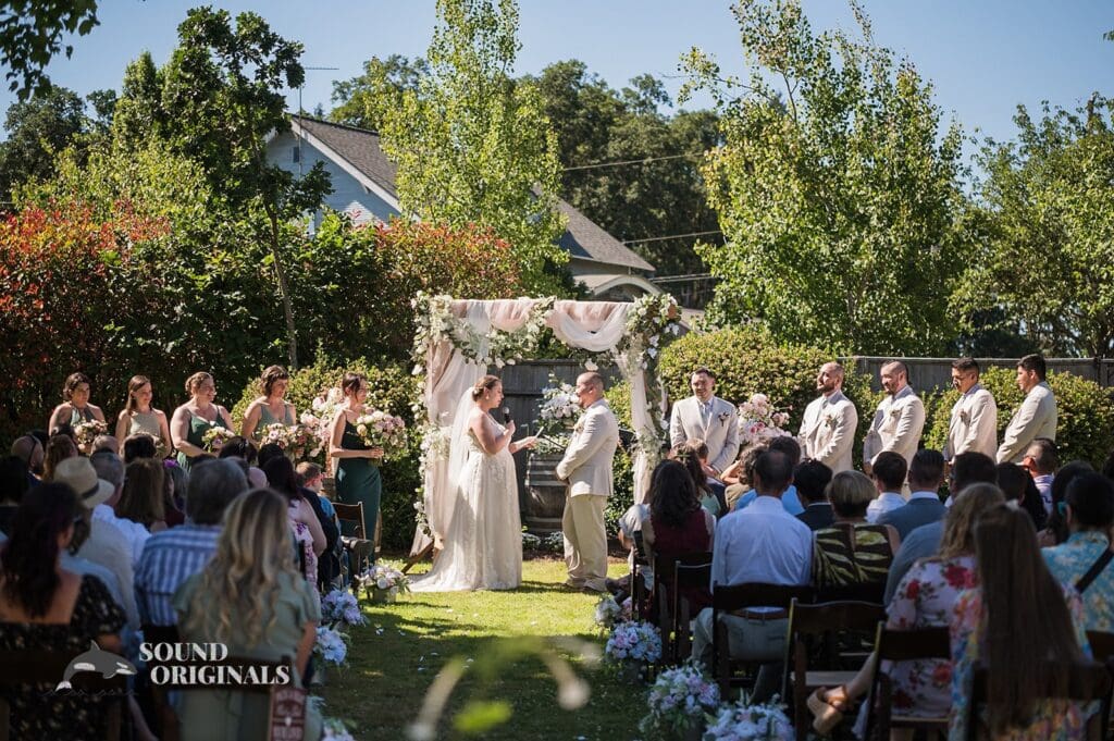 Eola Hills Wine Cellars Wedding // Aaron + Brianna -