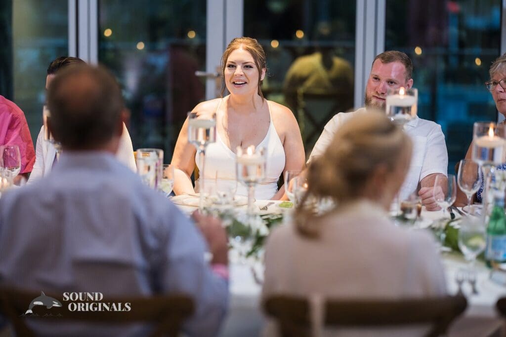 Dinner converstaions at Cadillac Hotel and Beach