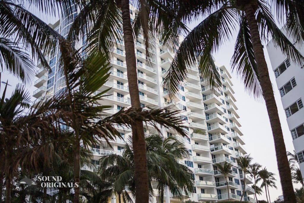 Facade of Cadillac Hotel