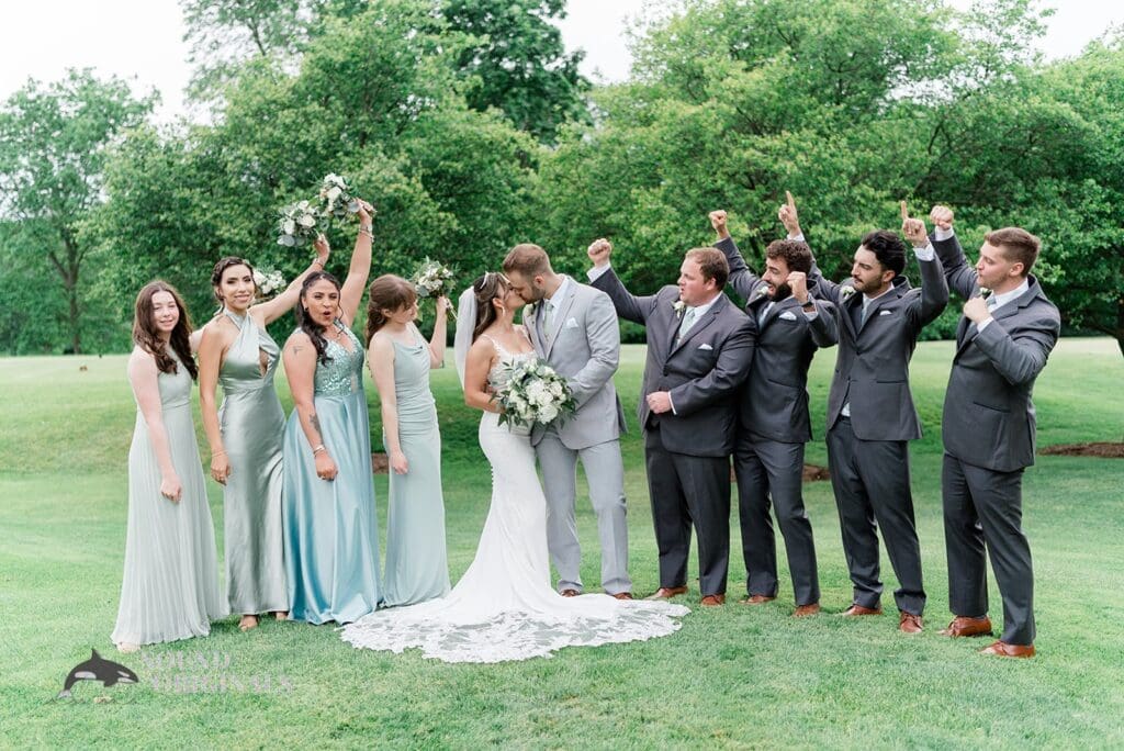 Royal Melbourne Country Club Wedding Bridal party and the bride and groom at the Royal Melbourne Country Club Wedding