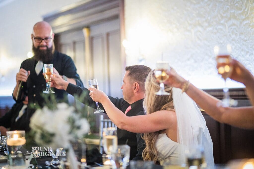 Radisson Hotel Cincinnati Riverfront Wedding // Nicole + Rick -