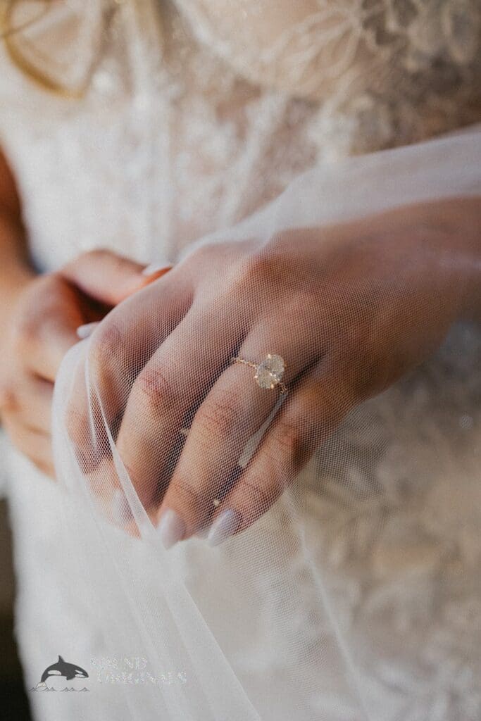 Beautiful diamond ring sits pretty on bride's finger at The Havens Country Club Wedding