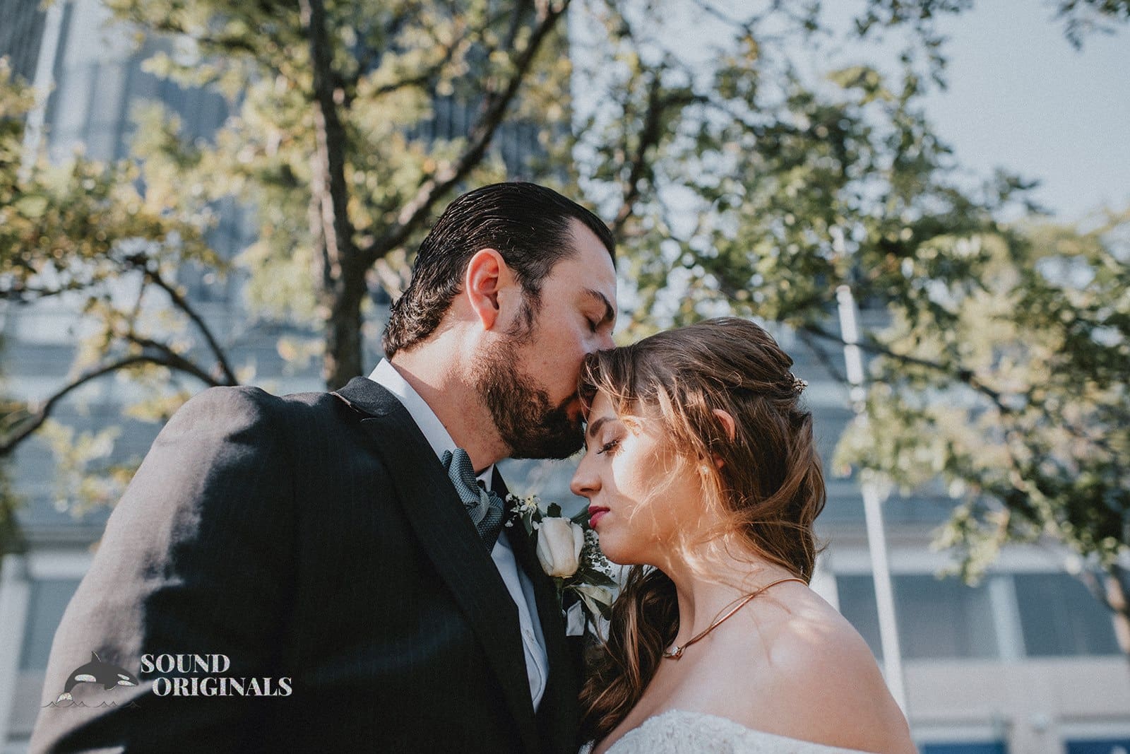 MGM Grand/Highlands Detroit Wedding // Wesley + Rebecca -