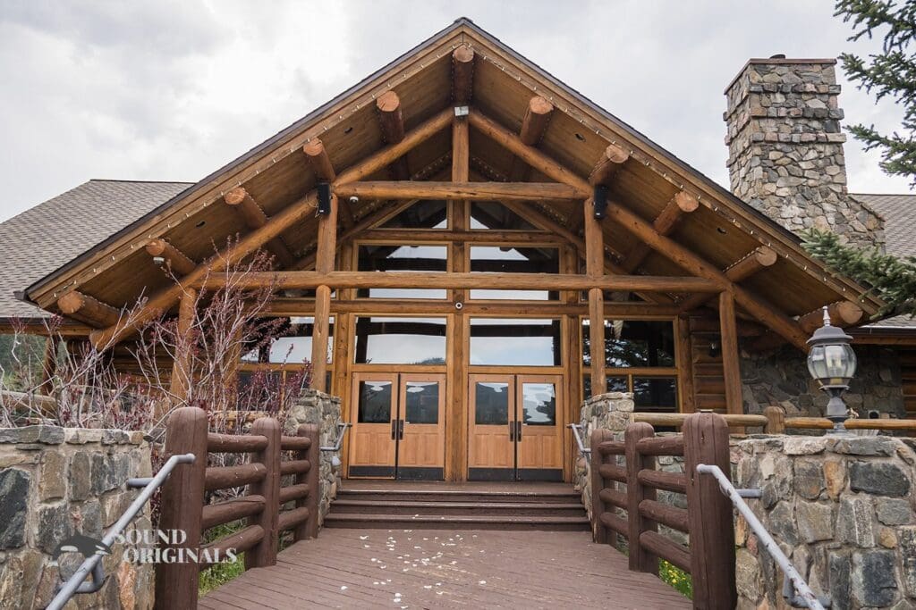 Photographer captures the elegant structure of the Evergreen Lake House