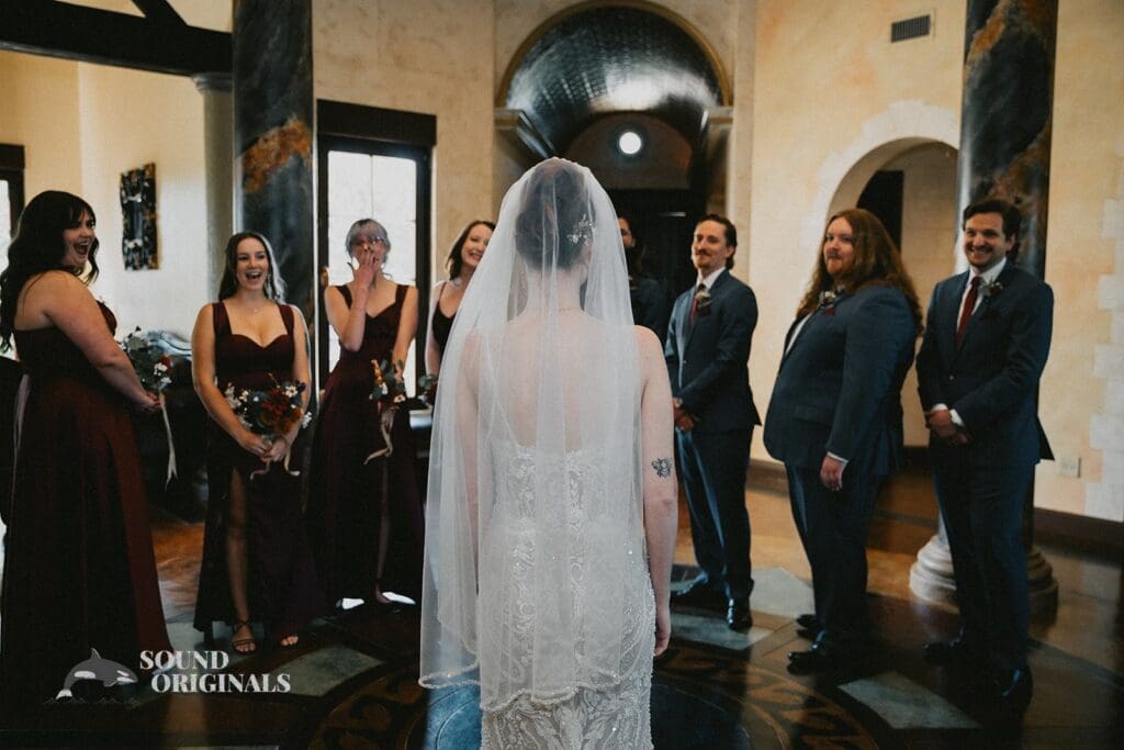 First looks at the Stoney Ridge Villa Wedding
