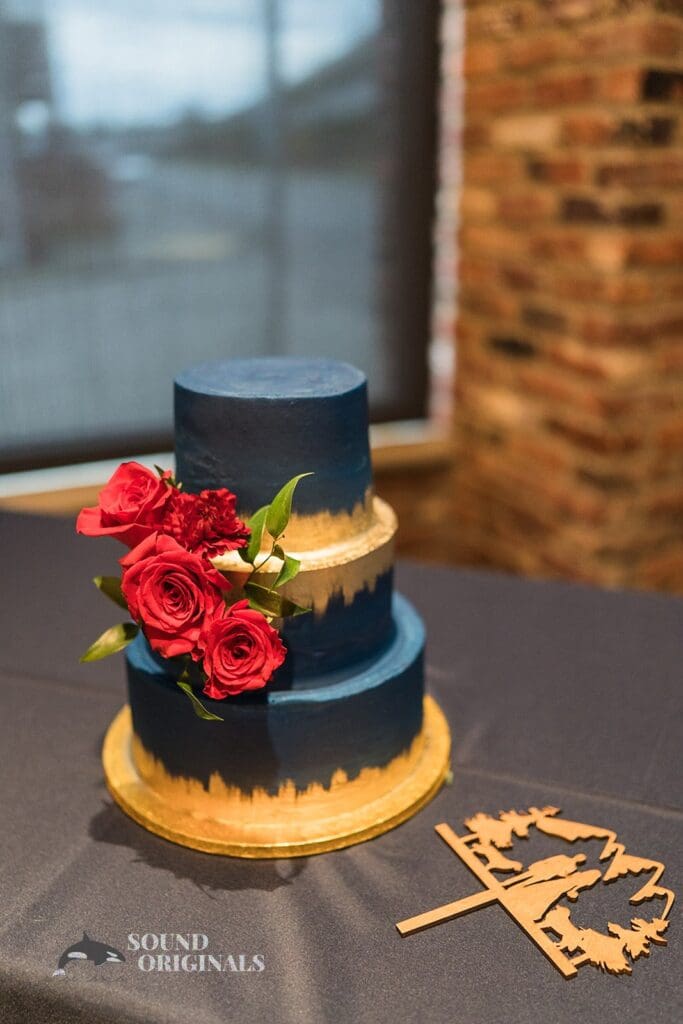 Pretty wedding cake at the Historic 1625 Tacoma Place Wedding reception