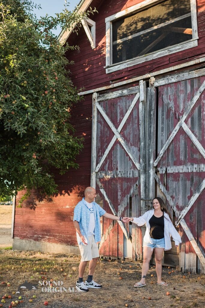 Fort Steilacoom Park Engagement // John + Trisha -
