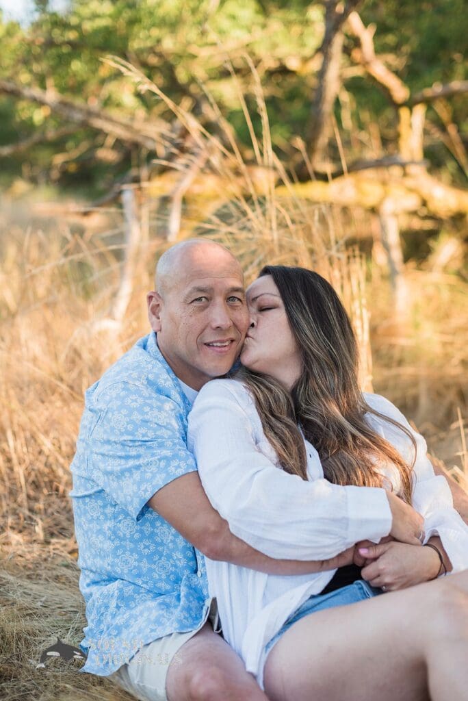 Fort Steilacoom Park Engagement // John + Trisha -