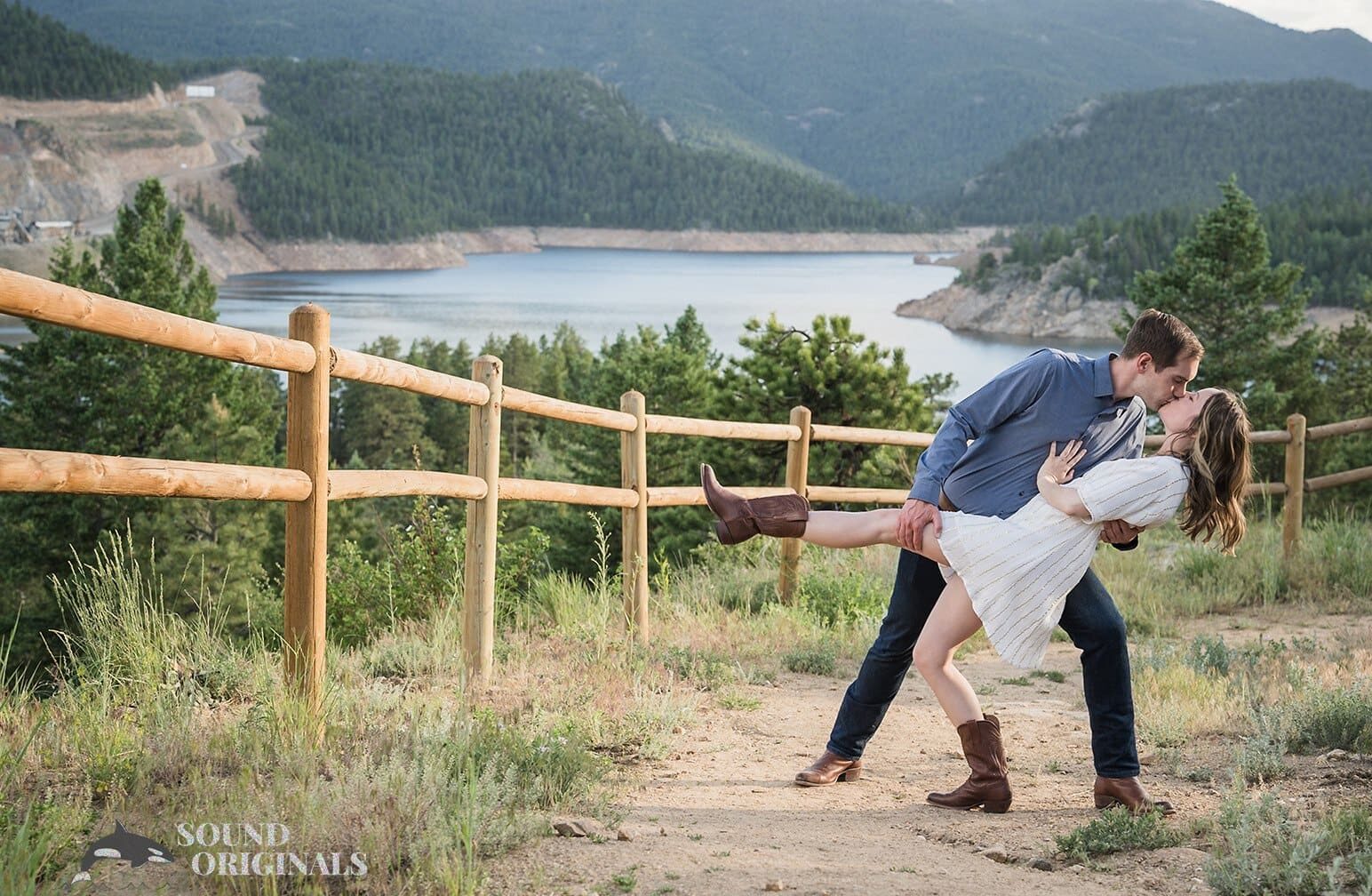 BEST Places for Engagement Photos in Denver