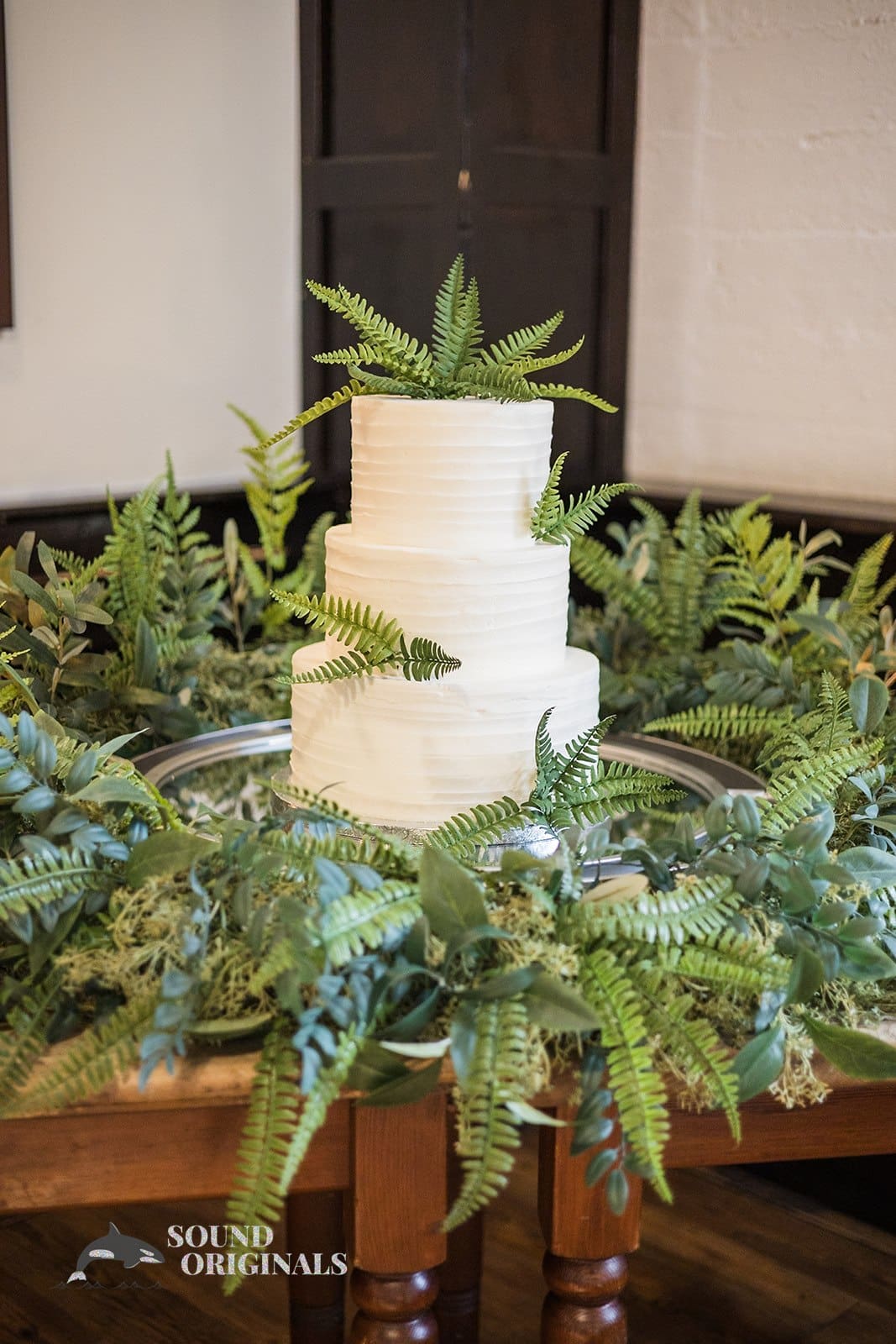 Green leafy cake at Willow Heights Mansion