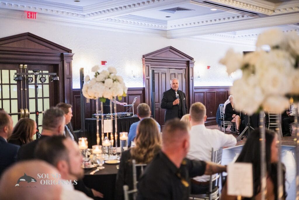 Radisson Hotel Cincinnati Riverfront Wedding // Nicole + Rick -