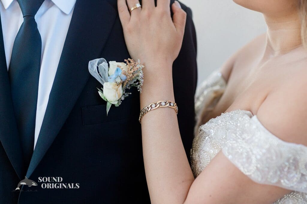 Jennifer + Mark Lake Forest Park Civic Club Wedding // Jennifer + Mark -