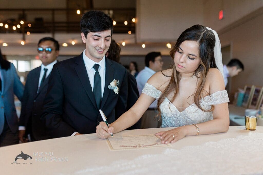 Jennifer + Mark Lake Forest Park Civic Club Wedding // Jennifer + Mark -