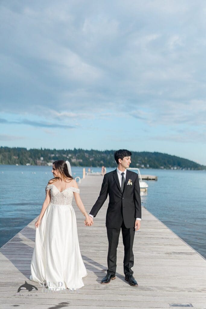 Jennifer + Mark Lake Forest Park Civic Club Wedding // Jennifer + Mark -