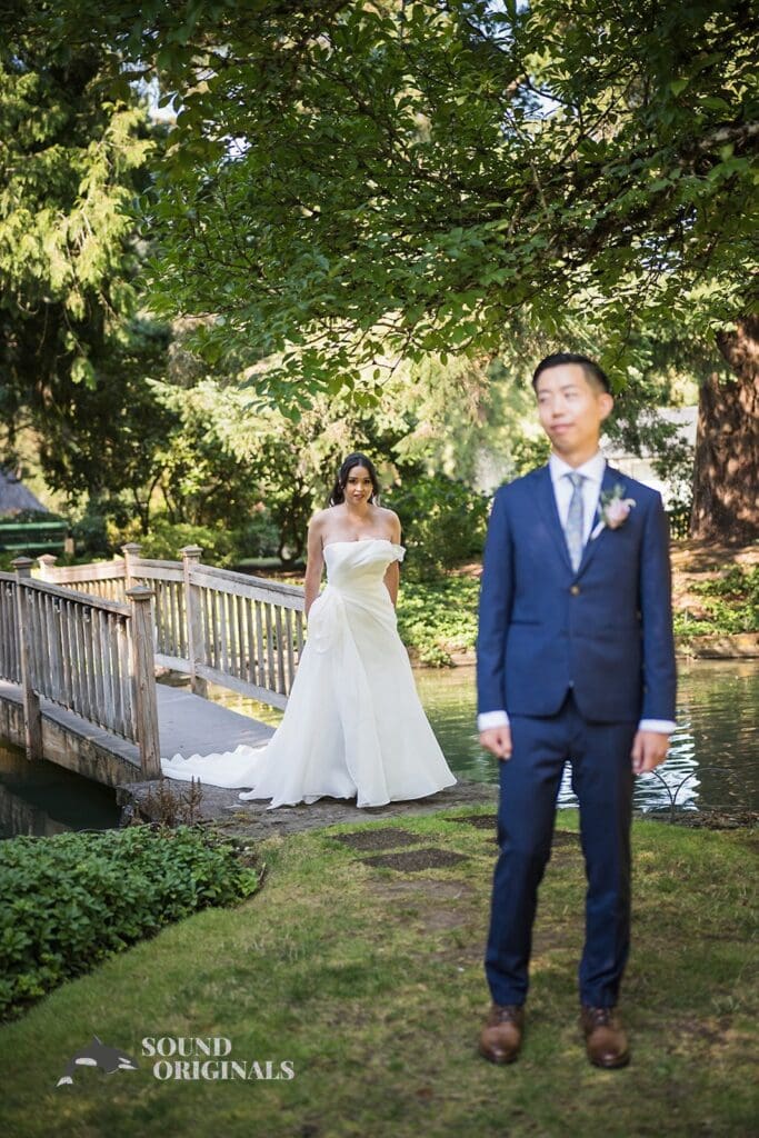 Lakeside Gardens Wedding // Tiana & Kevin -